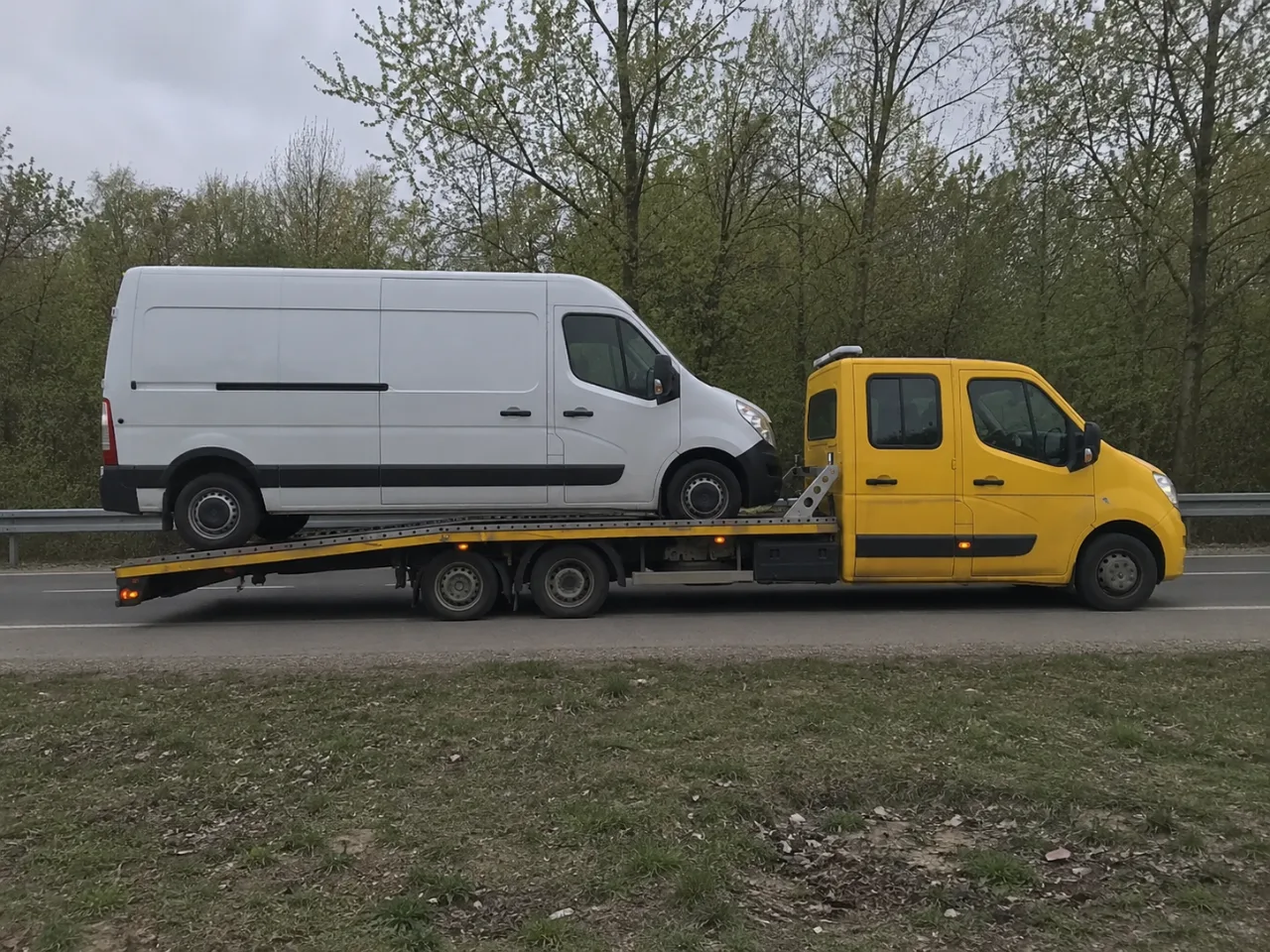 Pomoc drogowa na trasach DK94 i S1 w Olkuszu – transport busa na lawecie – Olkusz